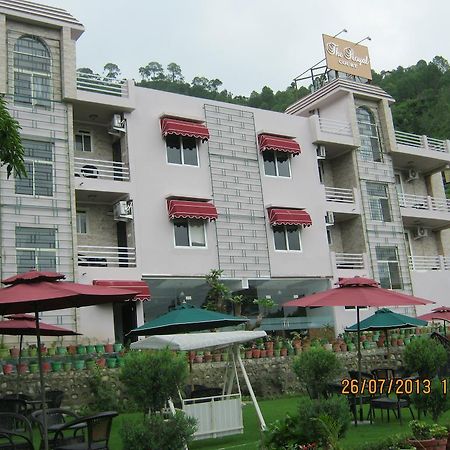 The Royal Court Hotel Nainital Exterior photo