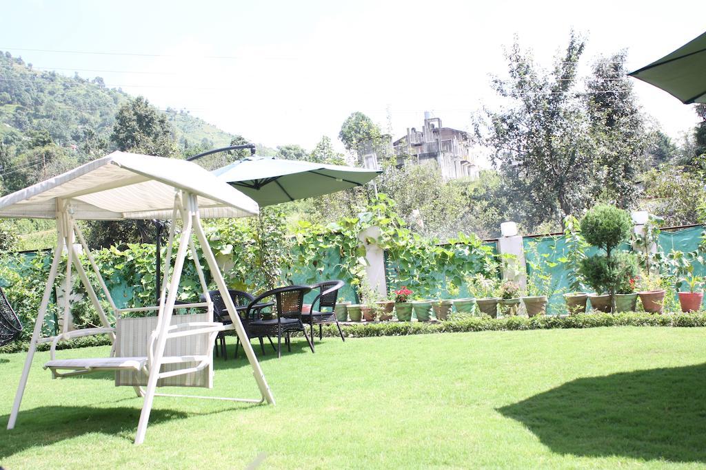 The Royal Court Hotel Nainital Exterior photo